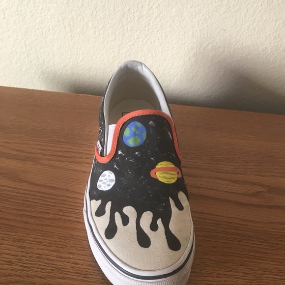 NWOT Custom Vans - Picture 5 of 9